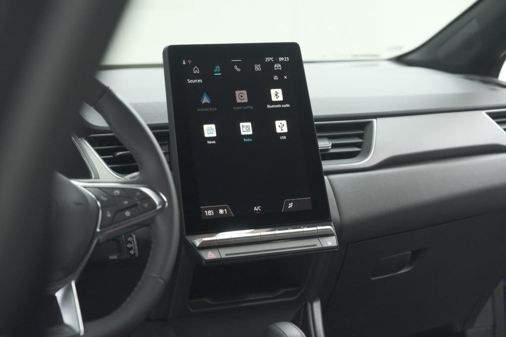 Renault Captur mild hybrid 160 edc techno | camera | navigatie | apple carp