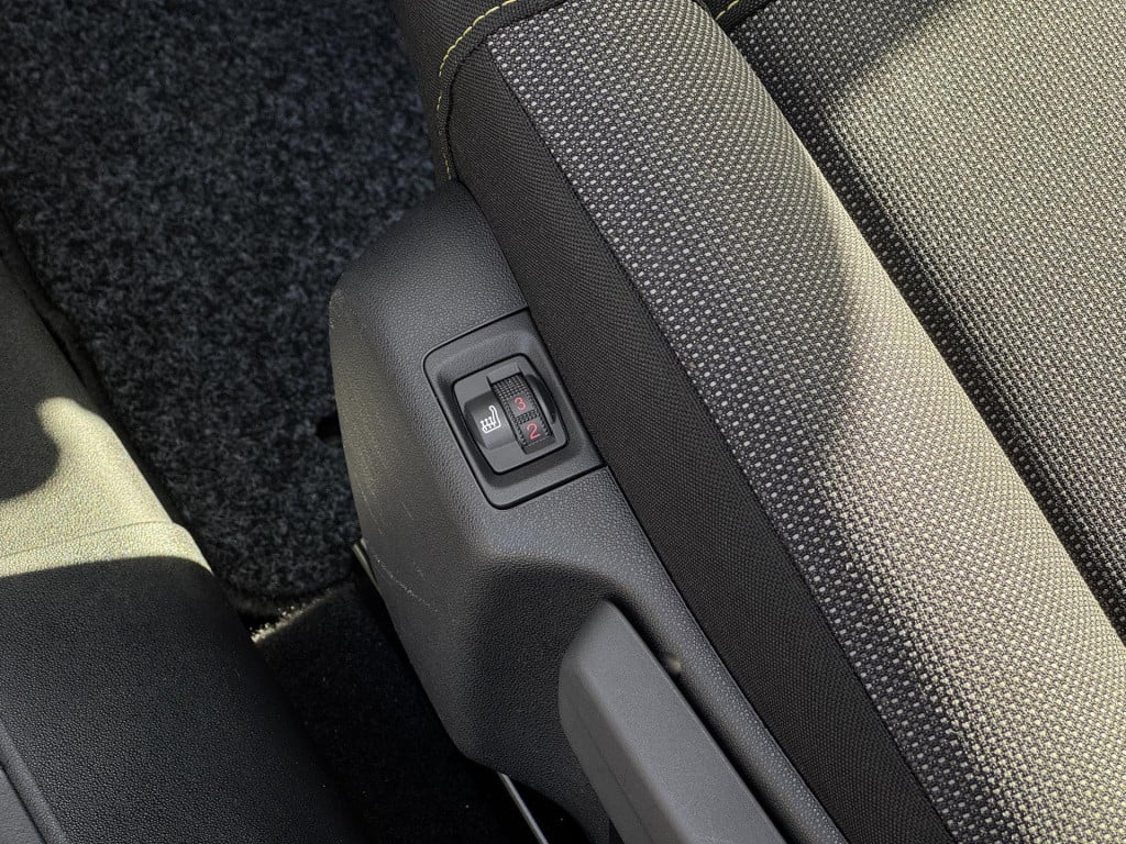 Citroen C3 1.2 puretech you nl-auto, stoelverwarming! | cruise control | ai