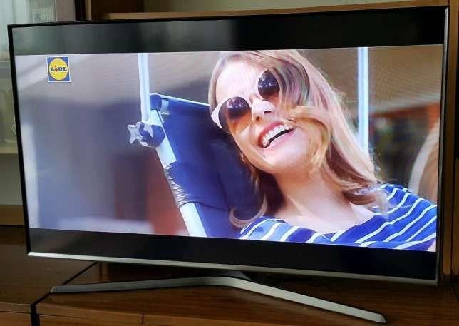 Samsung Smart LED TV 32 inch 81 cm Full HD