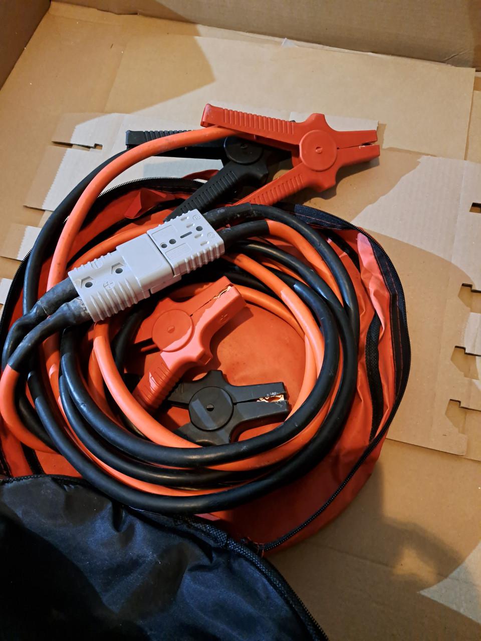 Omvormer inclusief kabel