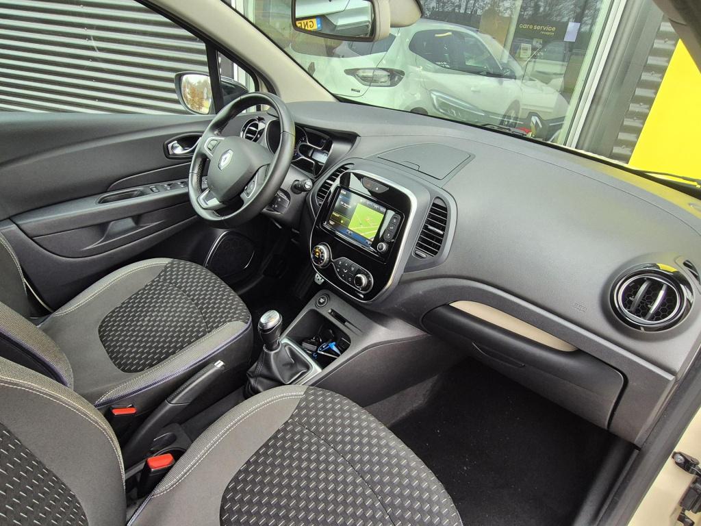 Renault Captur tce 90 intens camera, navigatie, trekhaak, pack easy life