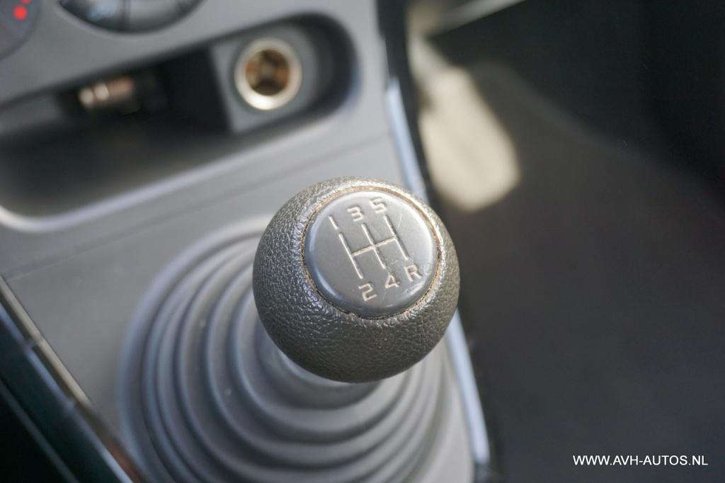 Opel Agila 1.0 essentia