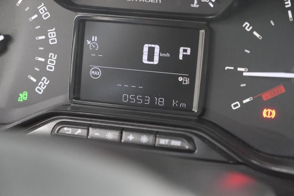 Citroen C3 puretech 110 eat6 business | trekhaak | camera | dodehoekdetecti