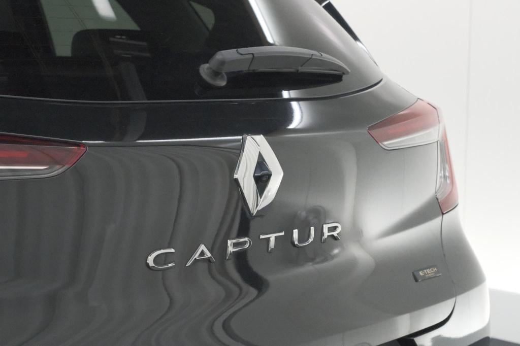 Renault Captur 1.6 e-tech full hybrid 145 techno | panoramadak | camera | a