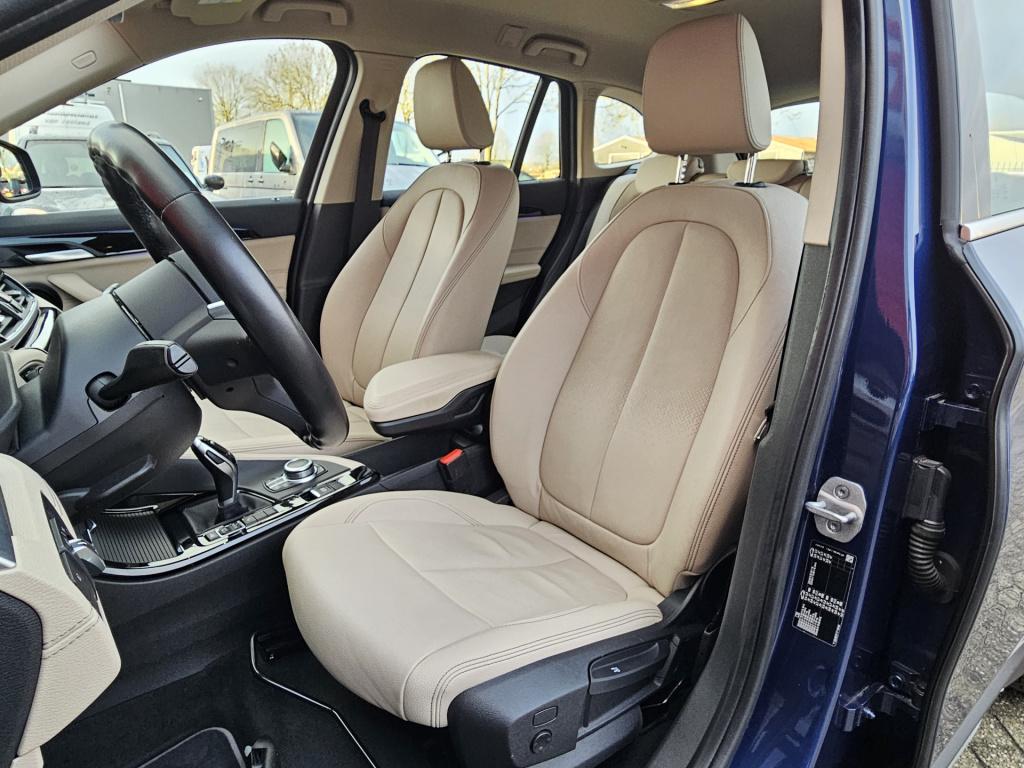 BMW X1 sdrive18i high executive | acc | camera