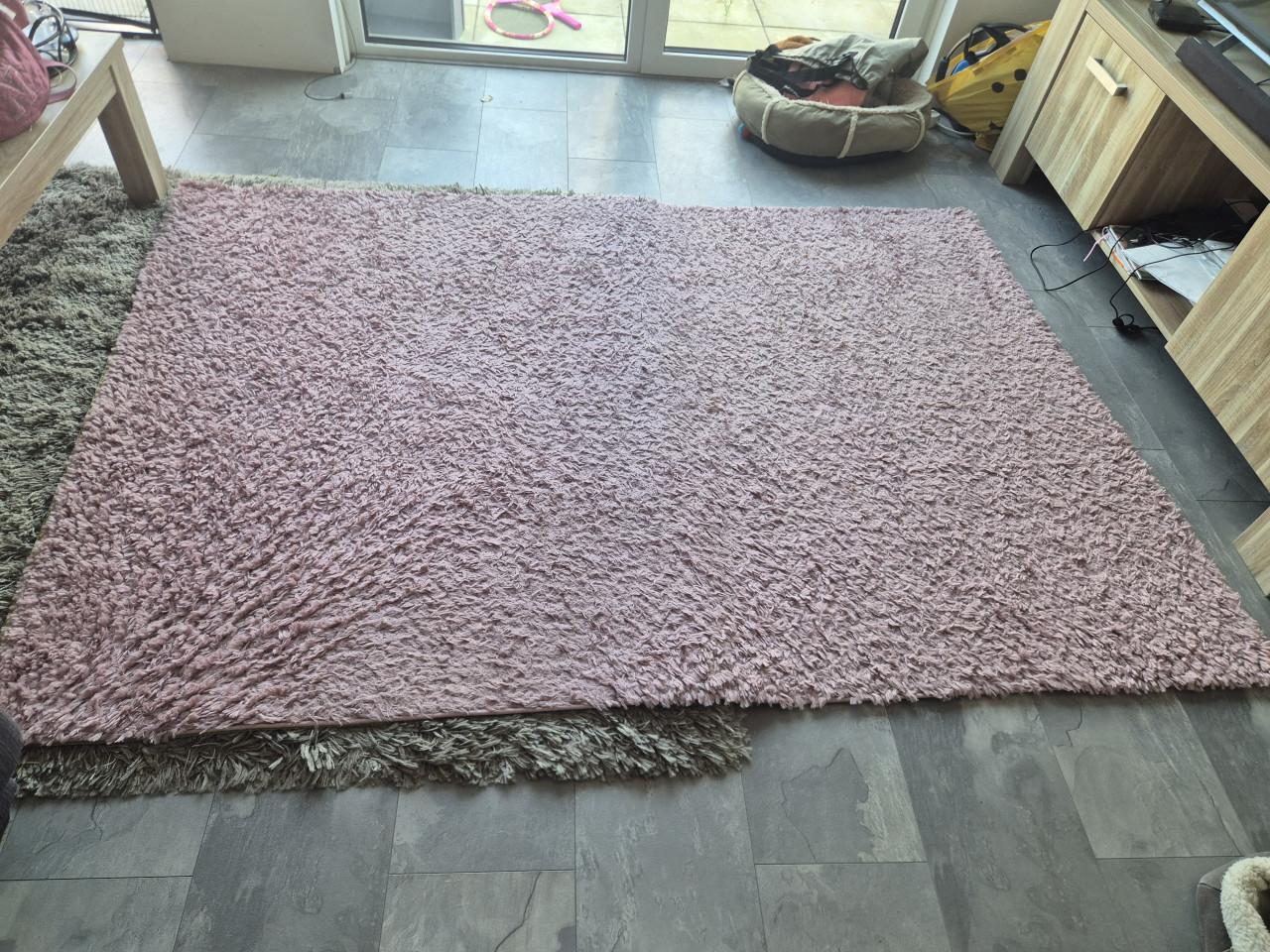 Roze hoogpolig vloerkleed Ethno – 160 × 230 cm