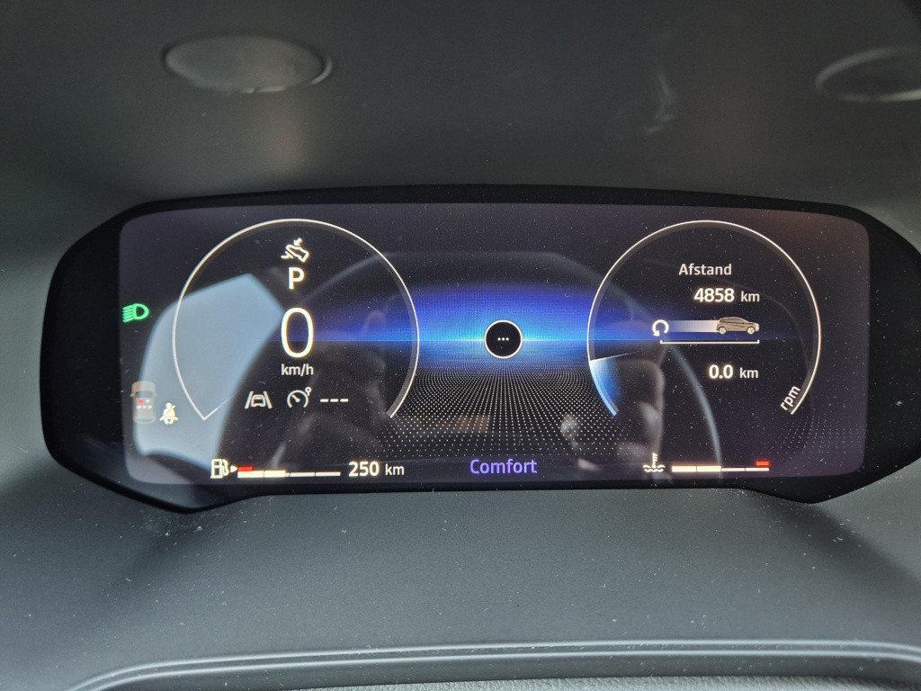 Renault Captur 1.3 mild hybrid 160 edc automaat techno nieuw model, 160pk!,