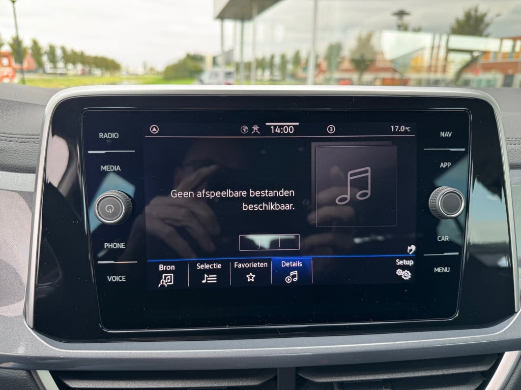 Volkswagen T-roc 1.5 tsi style edition dsg / carplay , elektische achterkle