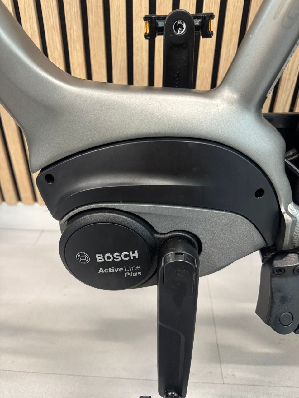 Sparta M8B Bosch Active Line Plus 400Wh 48CM 7443KM
