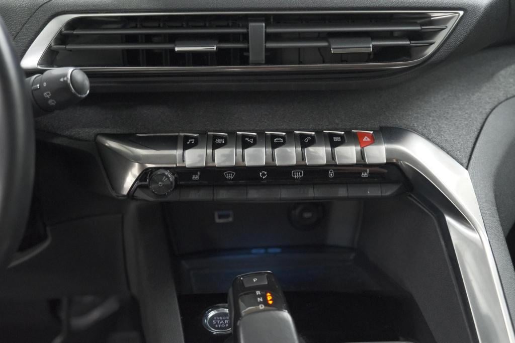 Peugeot 3008 puretech 130 eat8 blue lease premium | elektrische kofferklep 