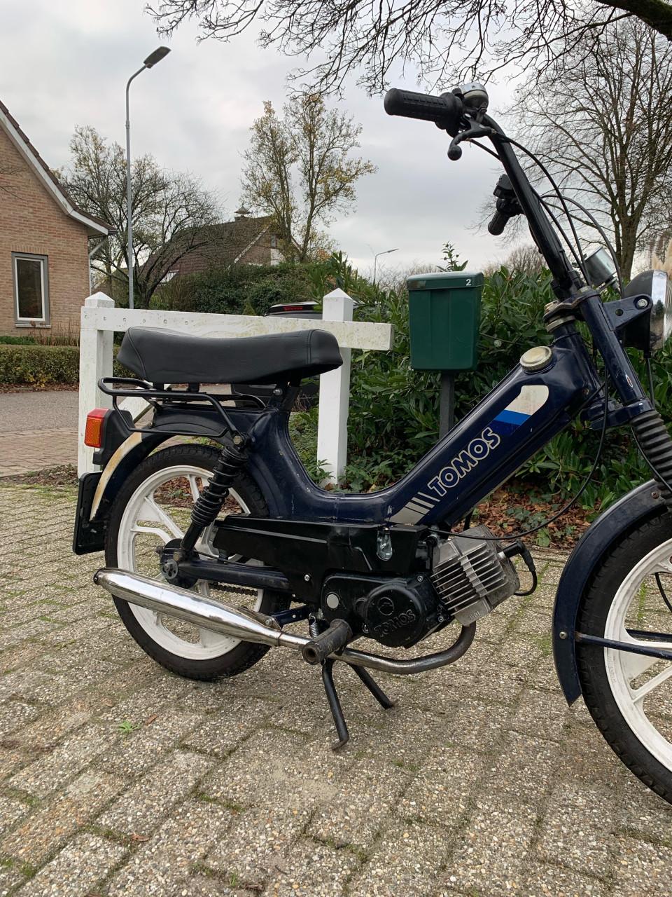 Tomos S25 brommer