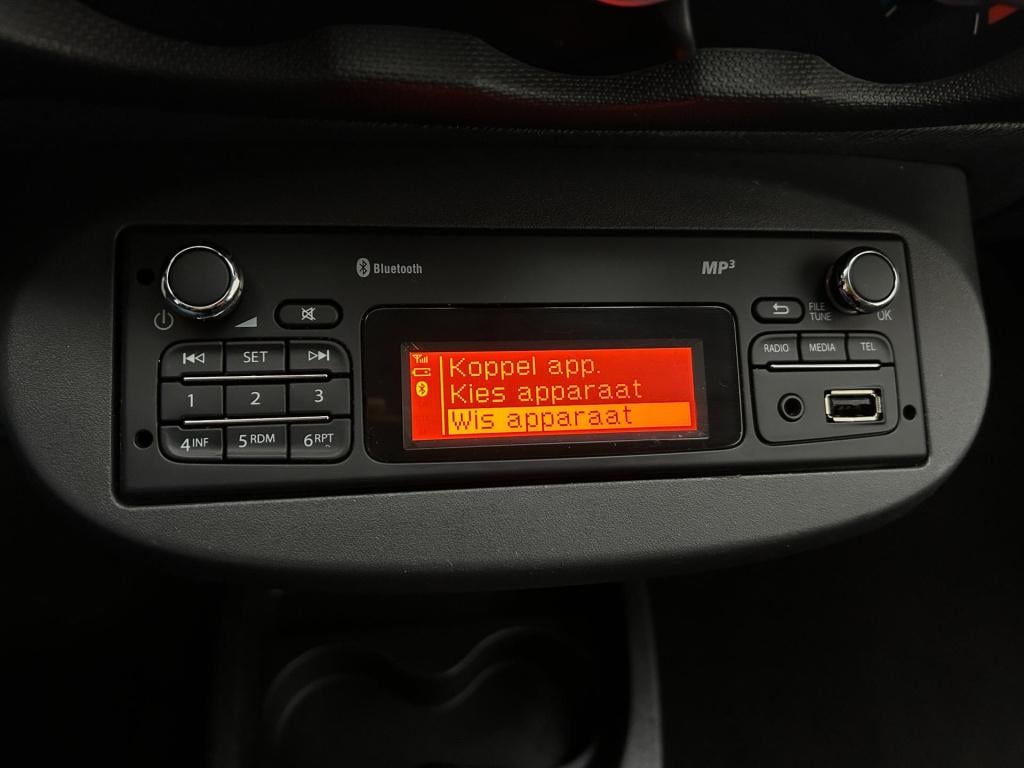 Renault Twingo occasion 1.2 16v collection | wit | tweedehands renault twin