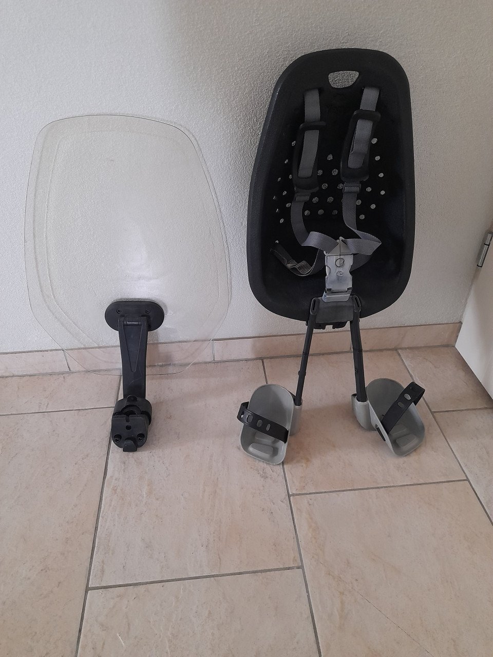 Yepp fietsstoeltje voorop met scherm