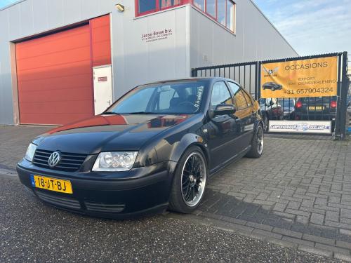 Volkswagen Bora 1.6-16V Mooie Auto! Lees Tekst!