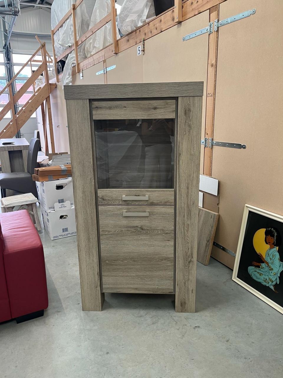Kast