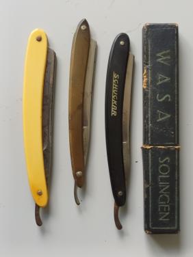 3 oude scheermessen