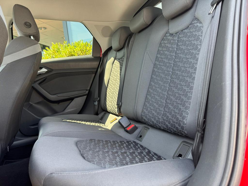 Audi A1 Sportback 30 tfsi s line * matrix led * carplay * cruise control * 