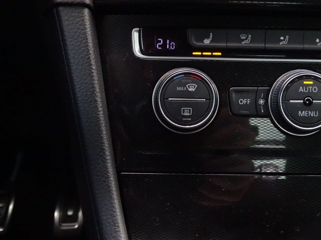 Volkswagen Golf 1.4 tsi gte
