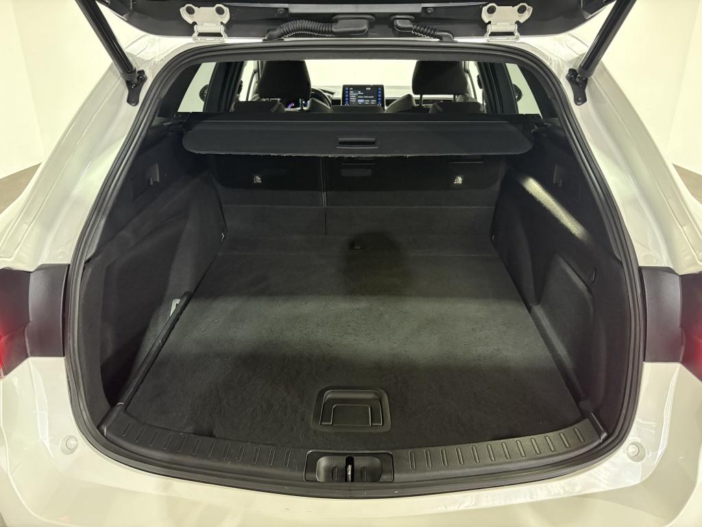 Toyota Corolla Touring Sports 2.0 hybrid trek