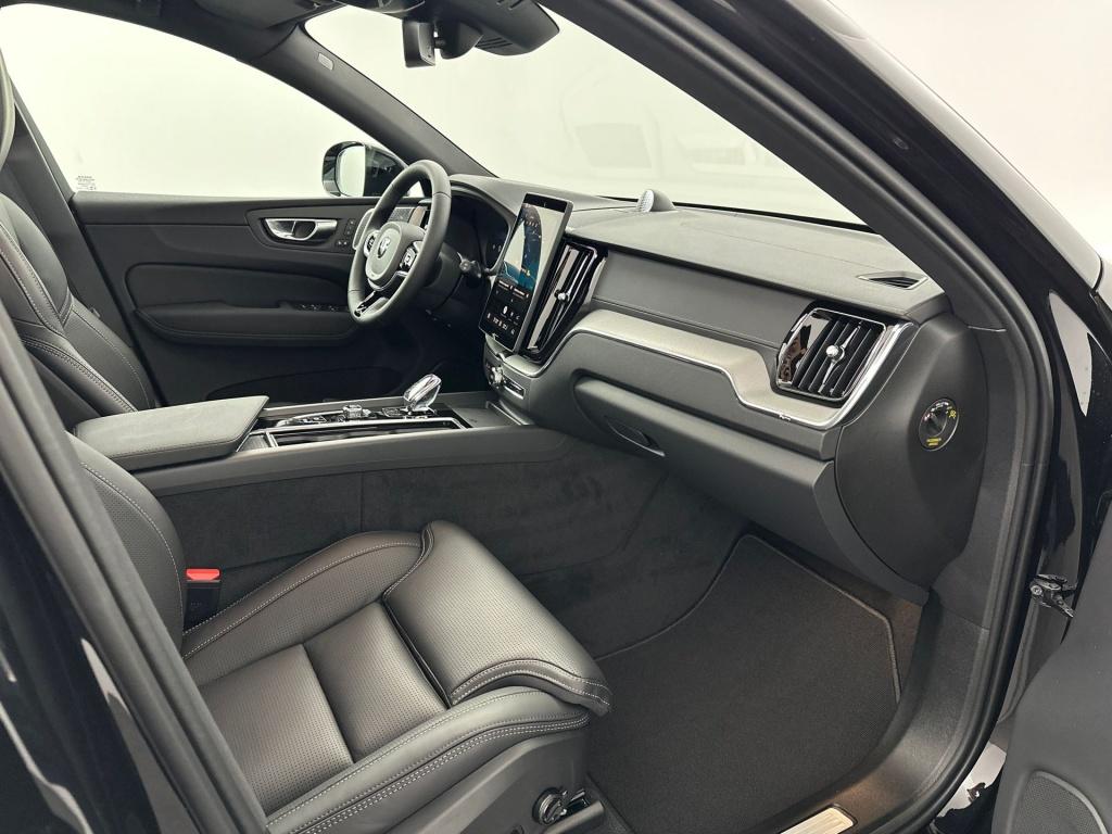 Volvo XC60 t8 awd gt ultra black edition exec. edition
