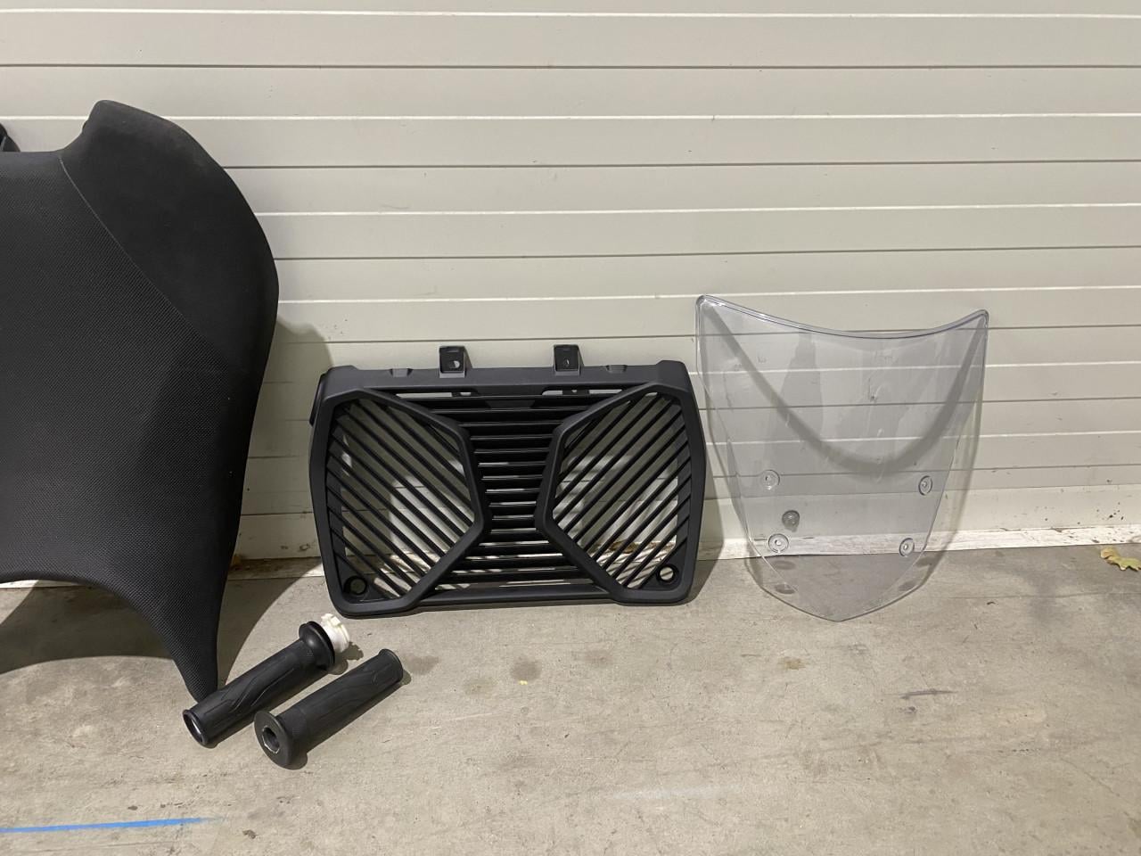 YAMAHA NIKEN MXT850 2019