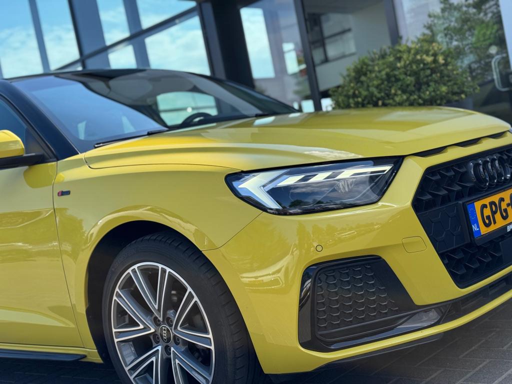 Audi A1 Sportback 25 tfsi edition s- line * carplay * led * automaat