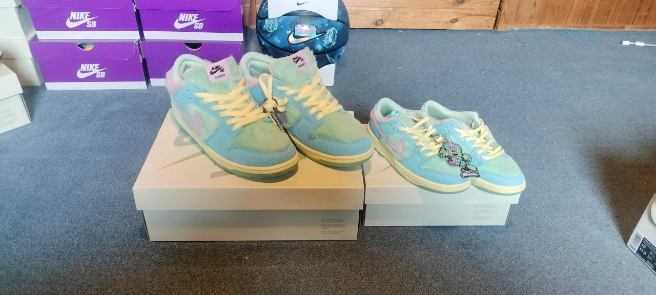 54 paar schoenen bulk partij Nike