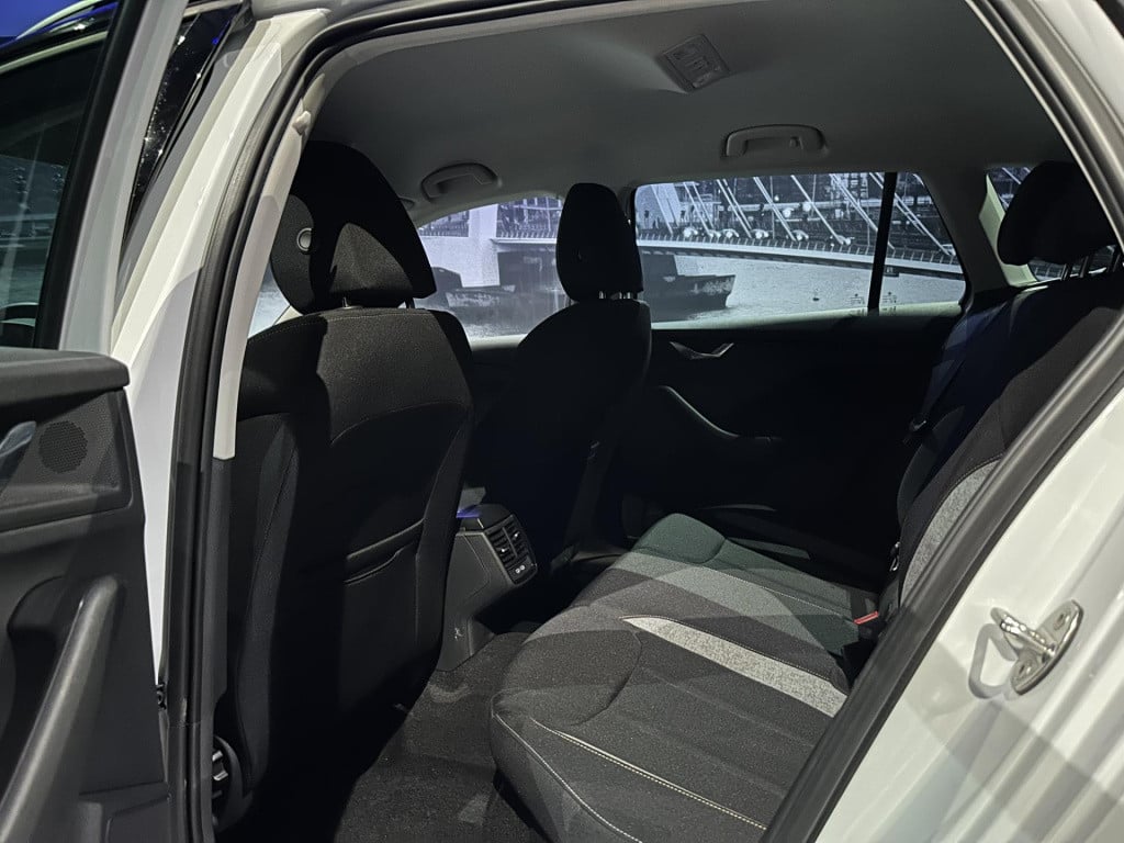 Skoda Kamiq 1.5 tsi selection *camera*climate*keyless*smartlink*