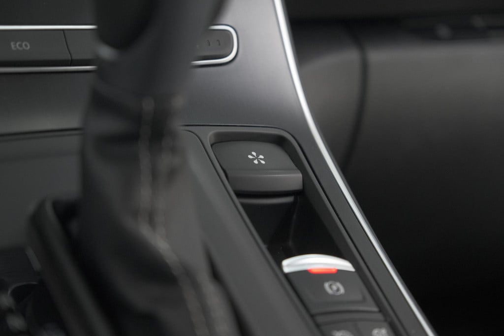 Renault Grand Scenic tce 140 edc intens | 7 zitplaatsen | trekhaak | camera