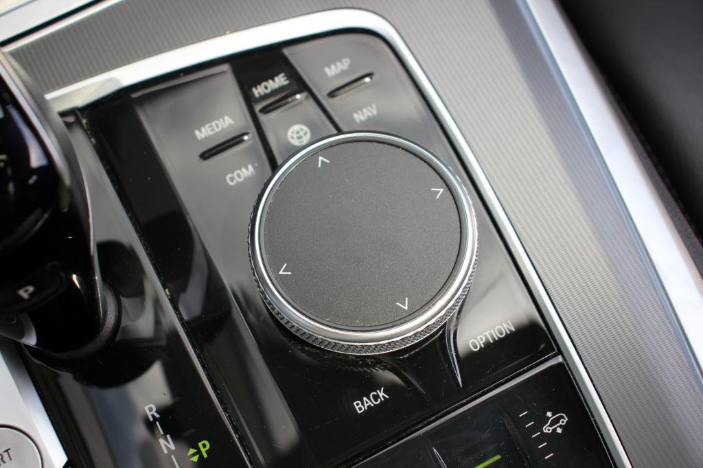 BMW X5 xdrive45e high executive | m pakket | pano | luchtvering | trekhaak 