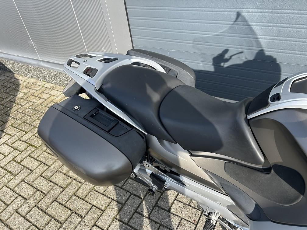 Full option BMW R1200RT uit 2011 met 117dkm, rijklaar mee voor €5250,-