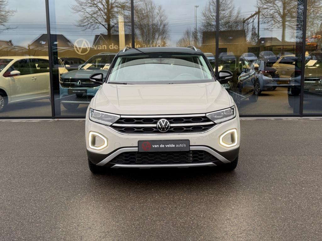 Volkswagen T-roc 1.5 tsi 150pk dsg style carplay | camera | keyless | elek.
