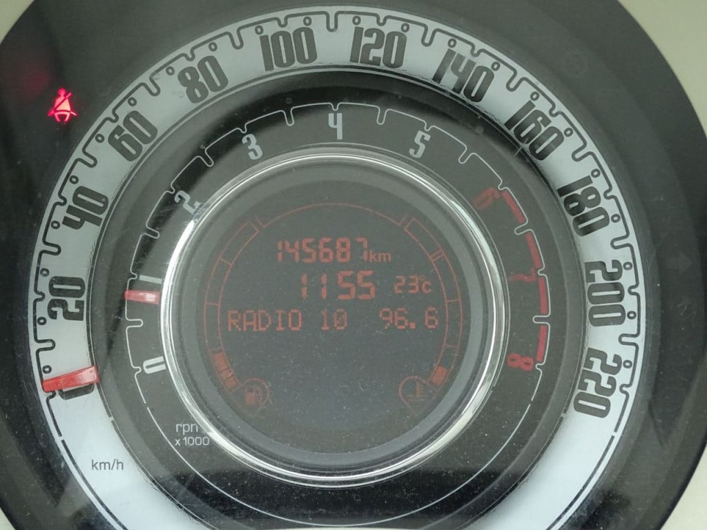 Fiat 500 0.9 twinair lounge pano | airco | 15"