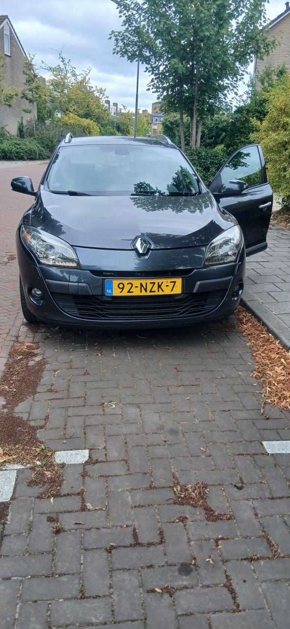 Renault megane estate