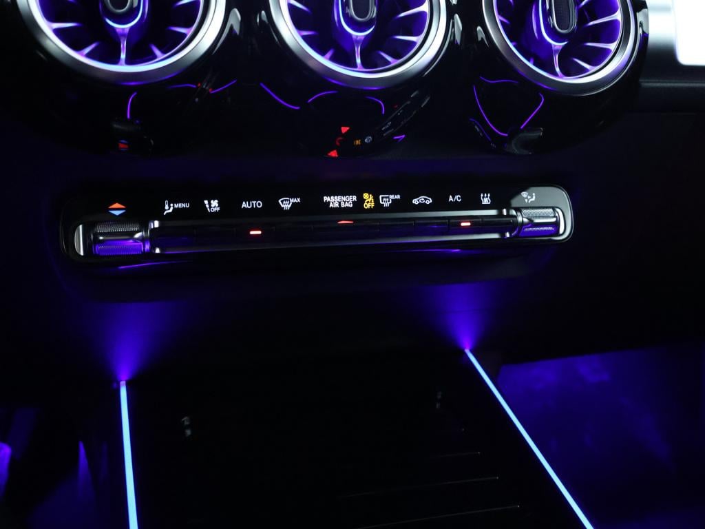 Mercedes-Benz Eqb 250+ essential line 7p. 71 kwh | parkeerpakket met achter