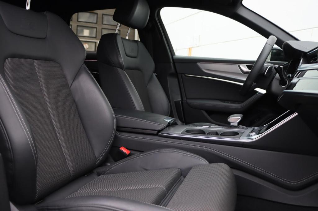 Audi A6 avant 50 tfsie quattro s-line edition 299pk s-tronic | soh 98,7% |