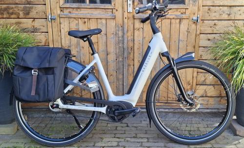 Te koop: Gazelle Grenoble C5 belt 2025 met maar 687 km