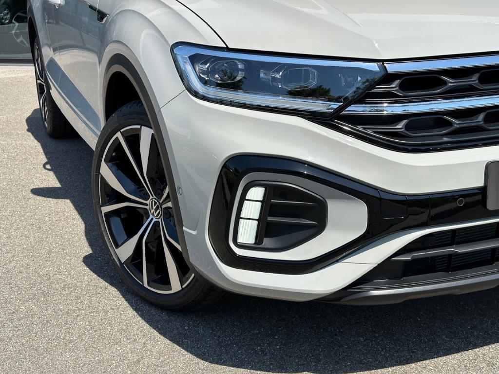 Volkswagen T-roc 1.5 tsi 150pk dsg r-line | black style | panoramadak | cam