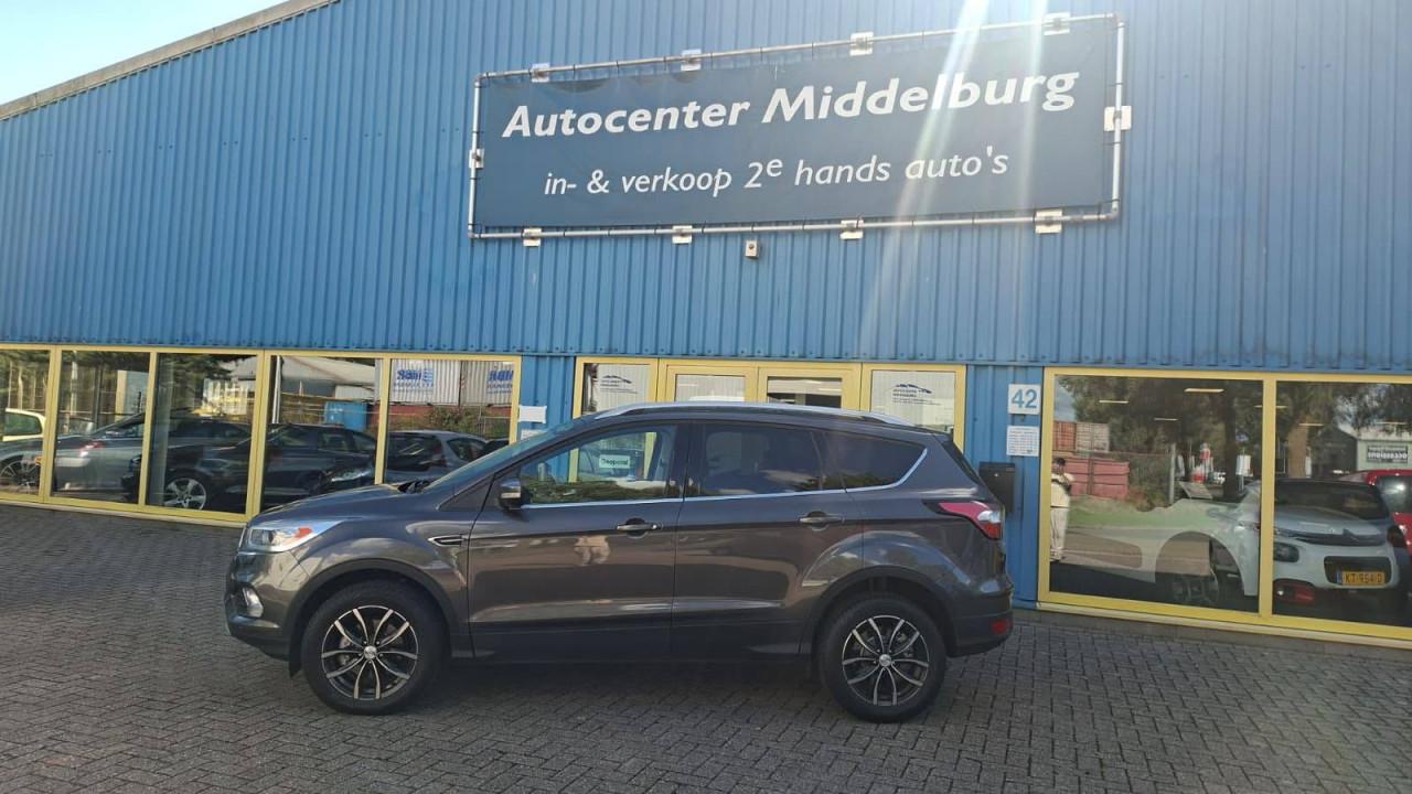 Ford KUGA 1.5 EcoBoost ST Line 5drs bj:2017 airco navigatie lm-velgen