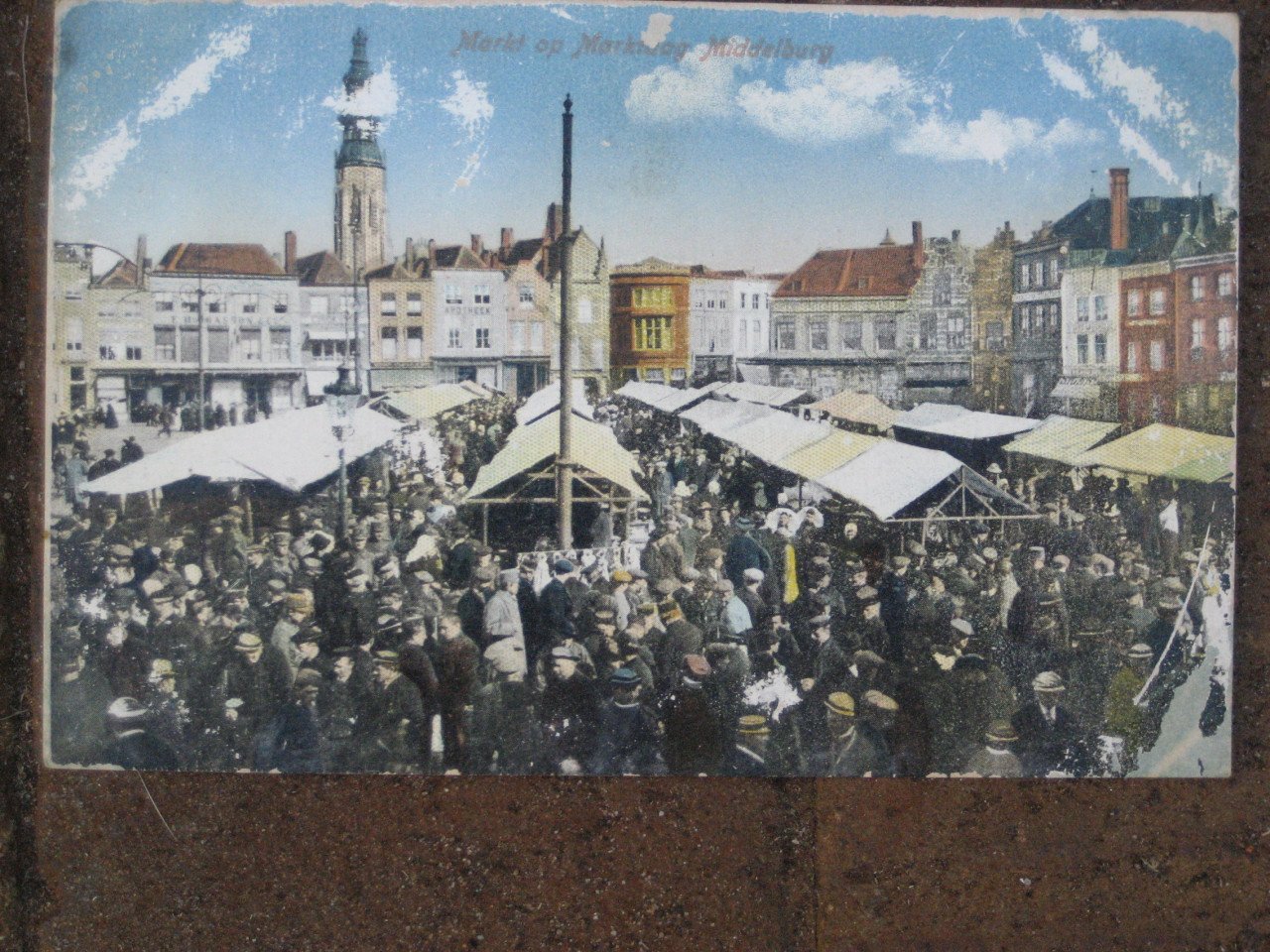Antiek brocante markt Middelburg volkskunst 18 eeuw 19 eeuw tegels
