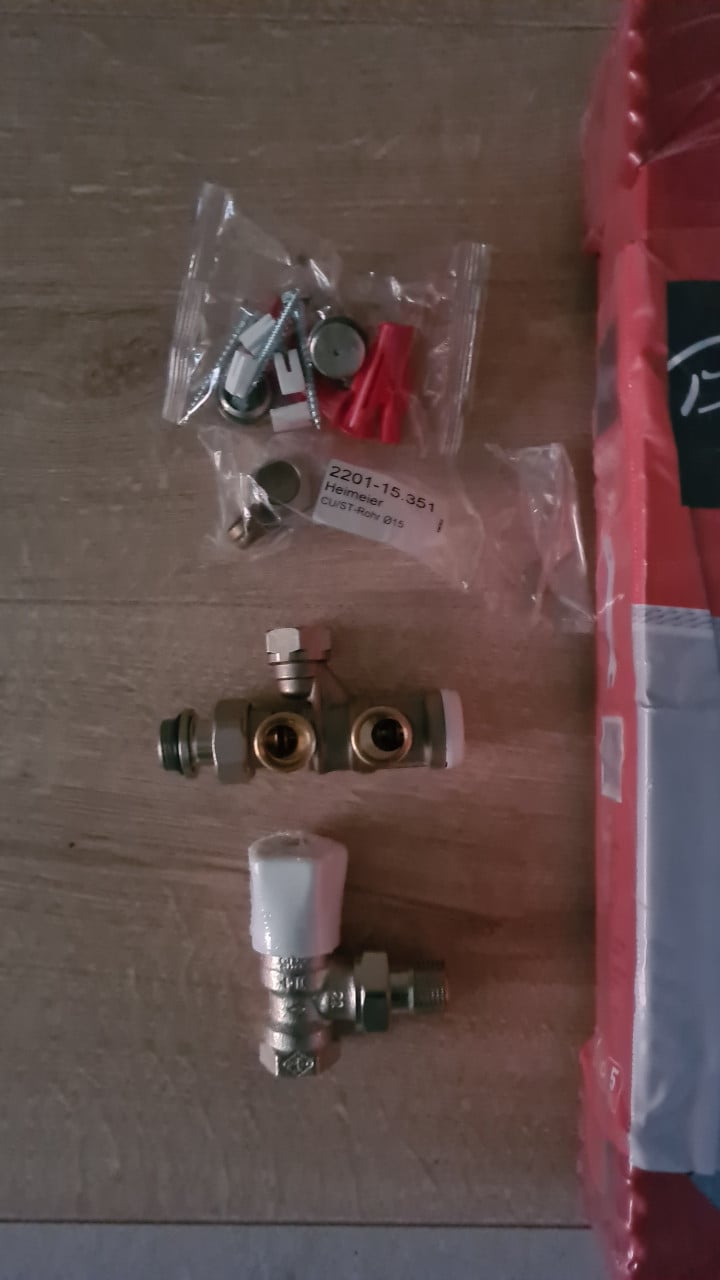 Kleine radiator te koop