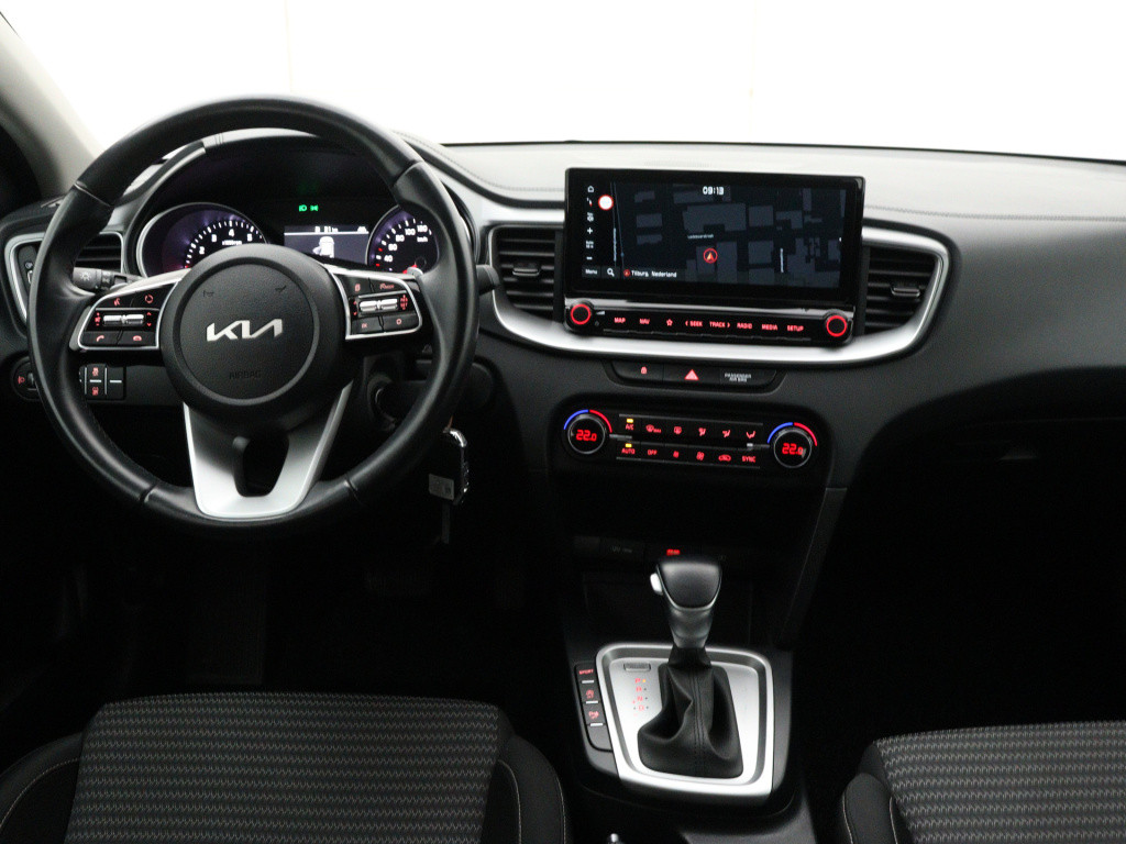 Kia Xceed 1.5 t-gdi mhev dynamicline limited | navigatie | achteruitrijcame