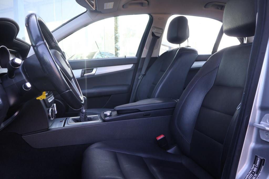 Mercedes-Benz C-Klasse 180 prestige avantgarde i trekhaak i lederen bekledi