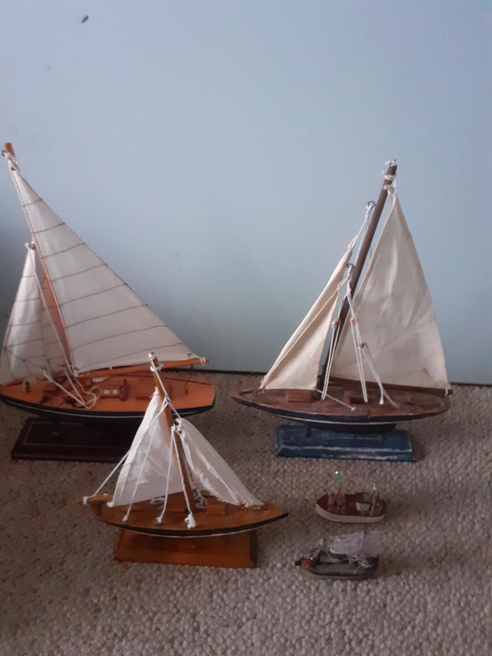 Model zeilboten en bootjes