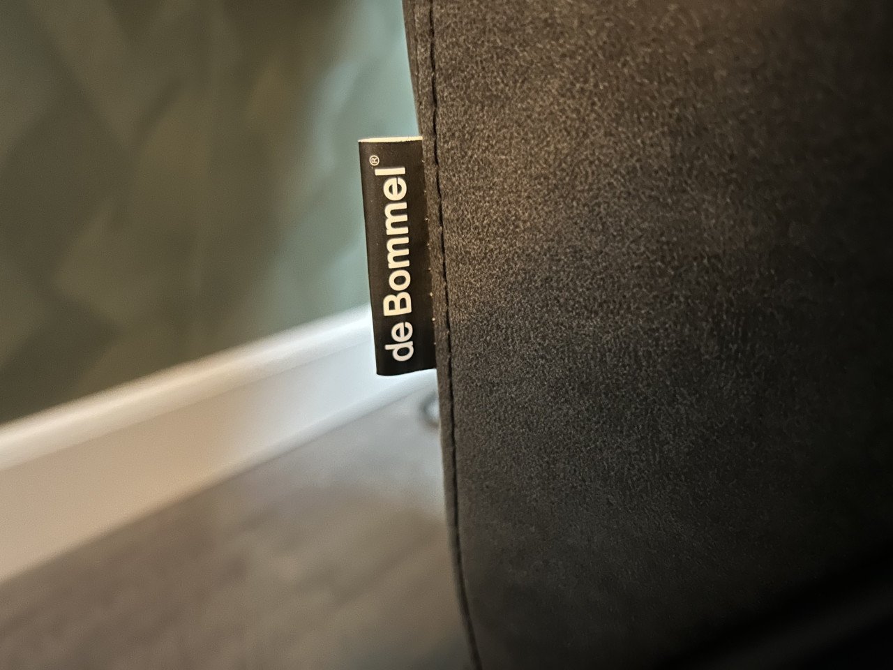 Grijze fauteuil