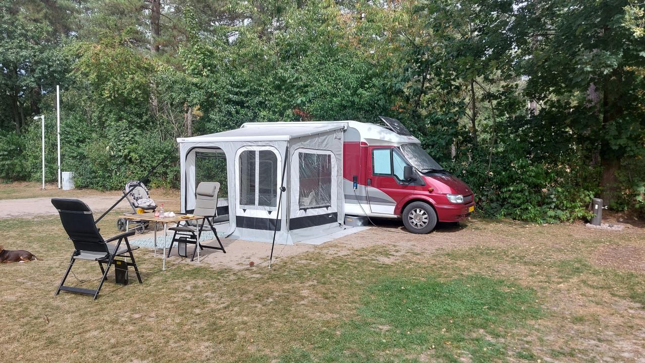 Compacte Dethlefs Junivan