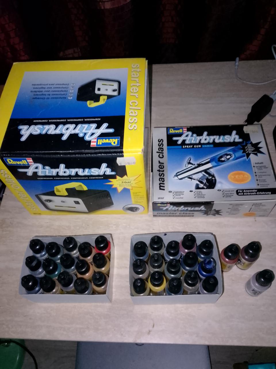 Te koop Revell airbrushset