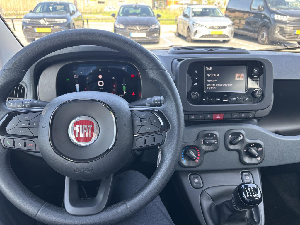 Fiat Panda 1.0 hybrid city | demo sale | vraag naar actuele tellerstand