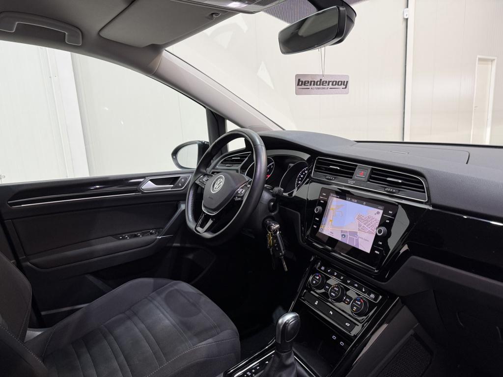 Volkswagen Touran 7p 1.5 tsi 150pk dsg highline | acc | full led