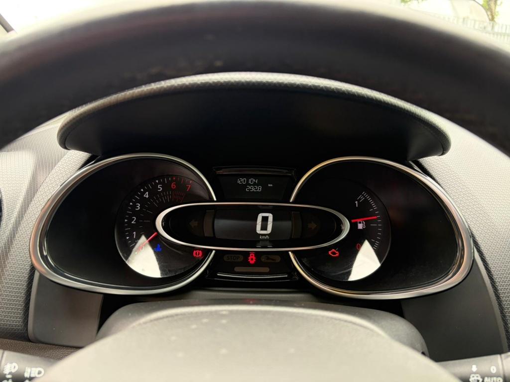 Renault Clio estate 0.9 tce intens
